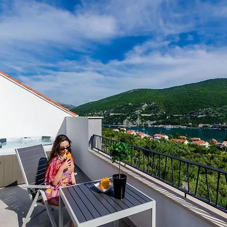 Freedom アパート