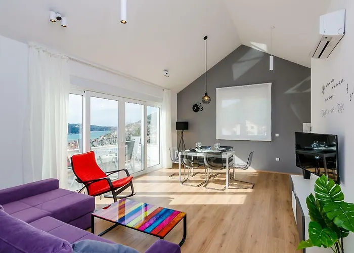 Freedom Apartament *