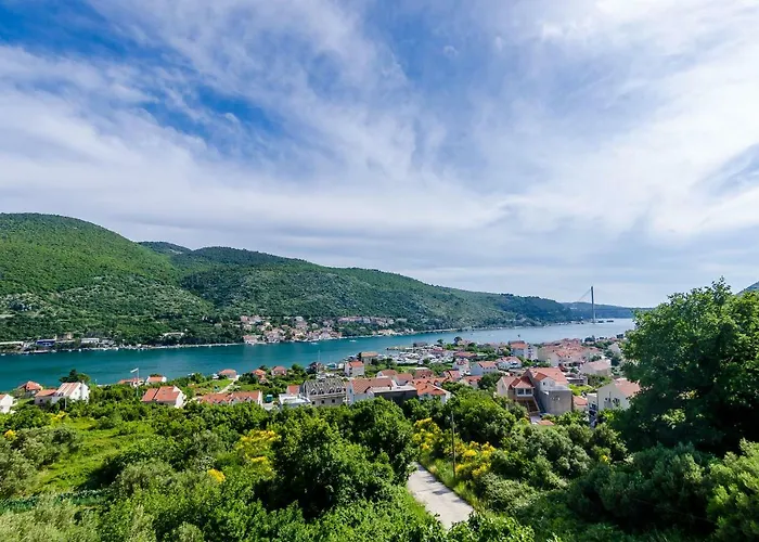 Freedom Apartament *